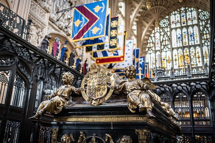 Westminster Guided Walking Tour with Abbey Entry