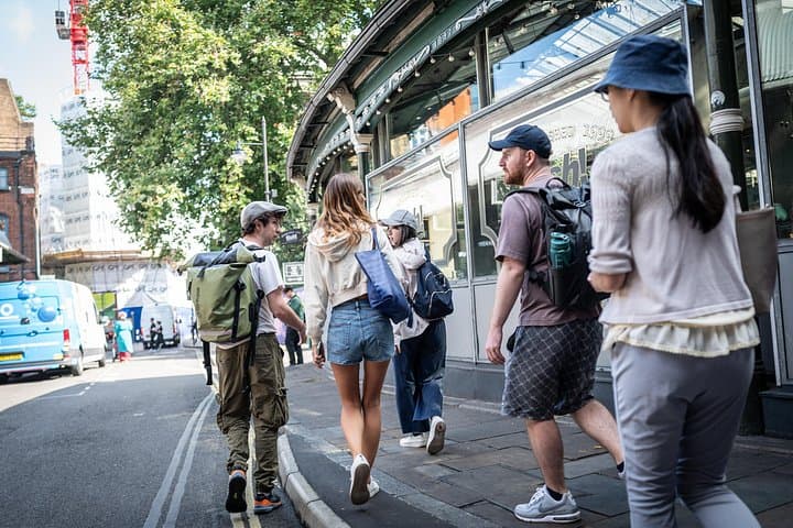 Stroll through London with a top local guide