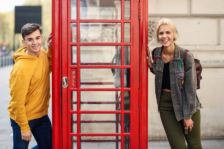 London Private Walking Tour: Notting Hill, Highlights & Markets