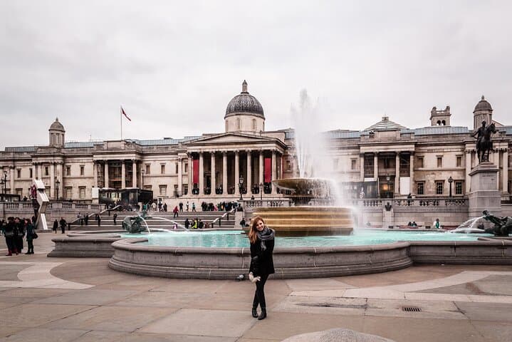 London Private Walking Tour: Notting Hill, Highlights & Markets