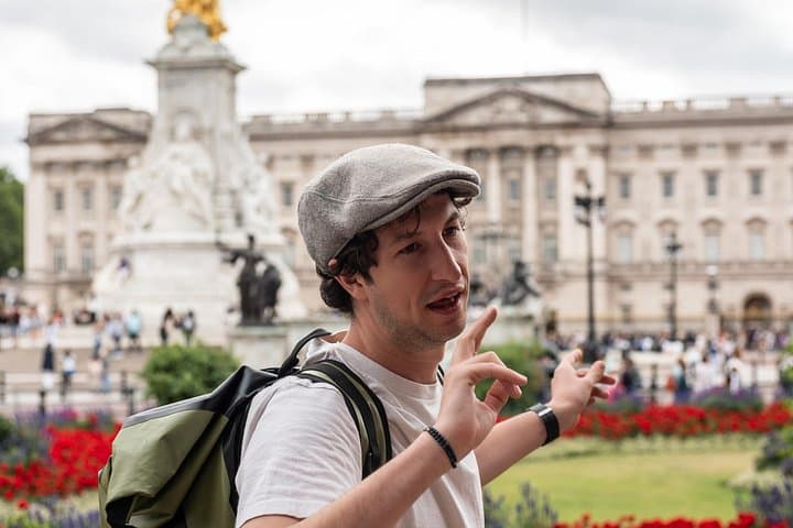 Visit Kensington Palace & 3 Hour Westminster Walking Tour