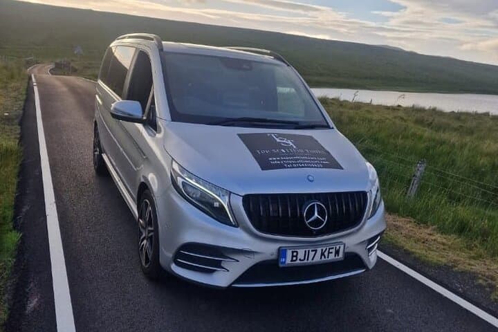 4 Day Ultimate Islay & Oban Whisky Experience -Tour fees included