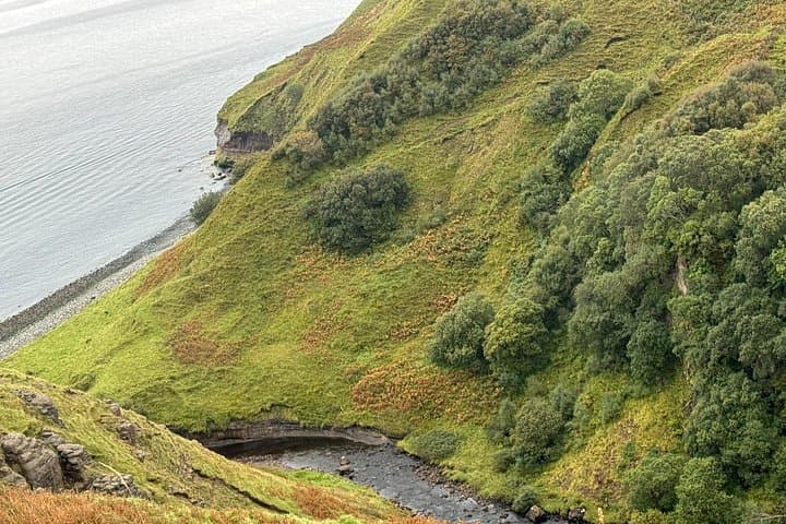 Lealt Falls running in to the sea