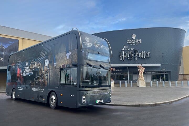 WB Branded Coach