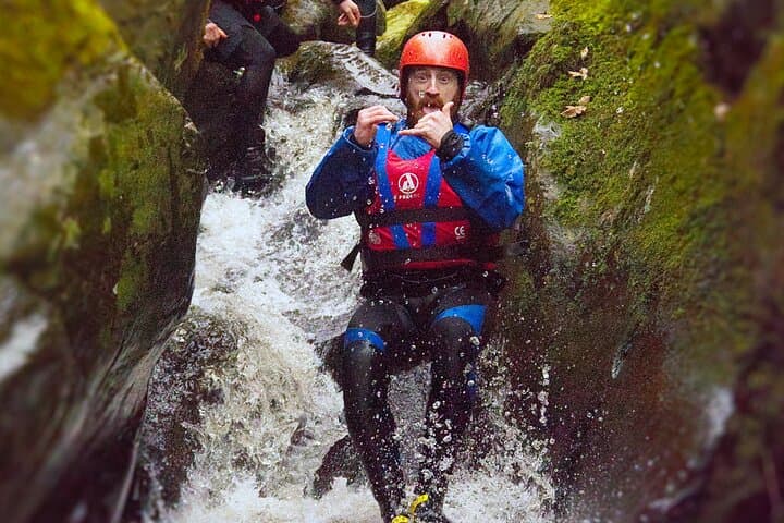 Two Hours Gorge Walking Activity