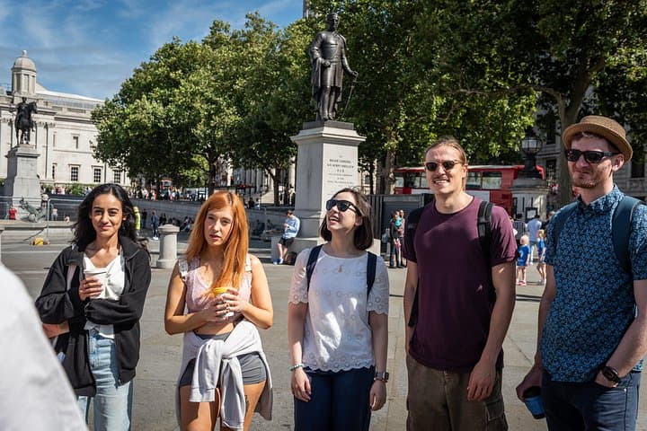 Explore Tower Bridge & Private Westminster Walking Tour
