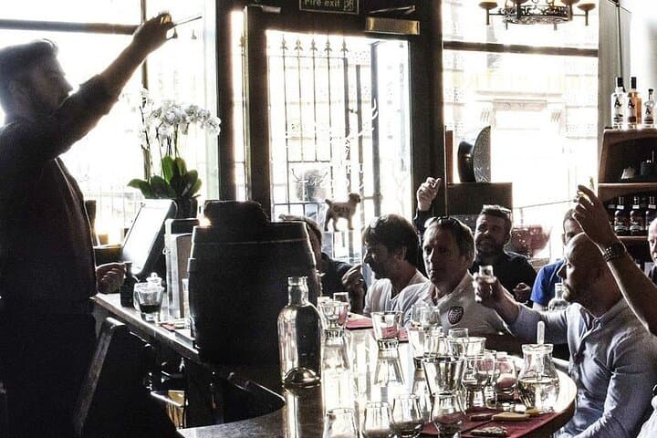 Whisky Tasting at Edinburgh's Award Winning Whiski Rooms