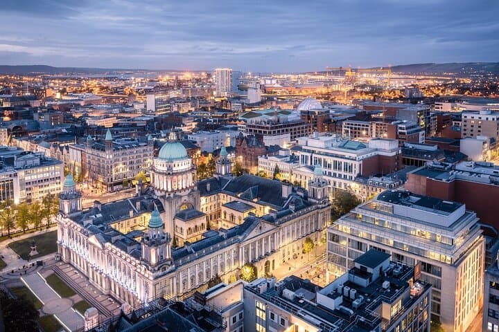 Private Transfer Belfast International Airport BFS to Belfast