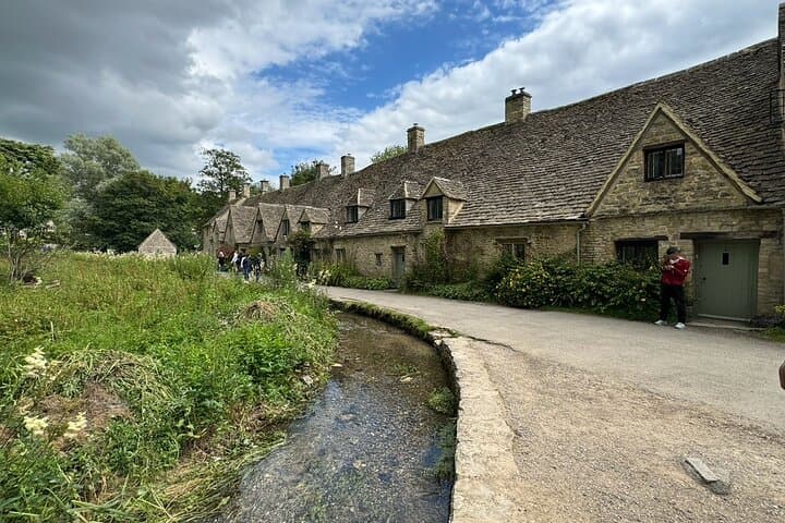Private Full Day Tour to the Cotswolds From London