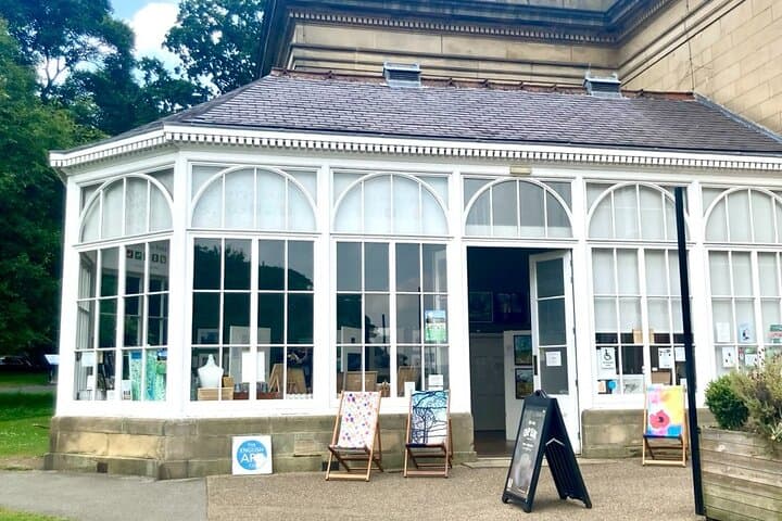 Roundabout in Roundhay Park: A Self-Guided Audio Tour