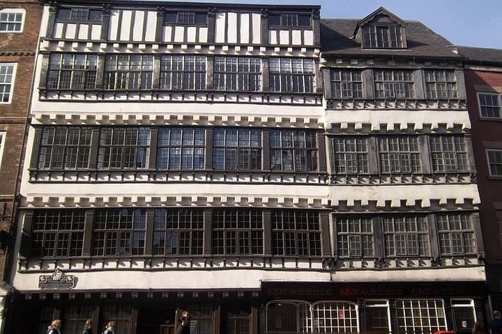 Newcastle Self-Guided City Walking Tour & Scavenger Hunt