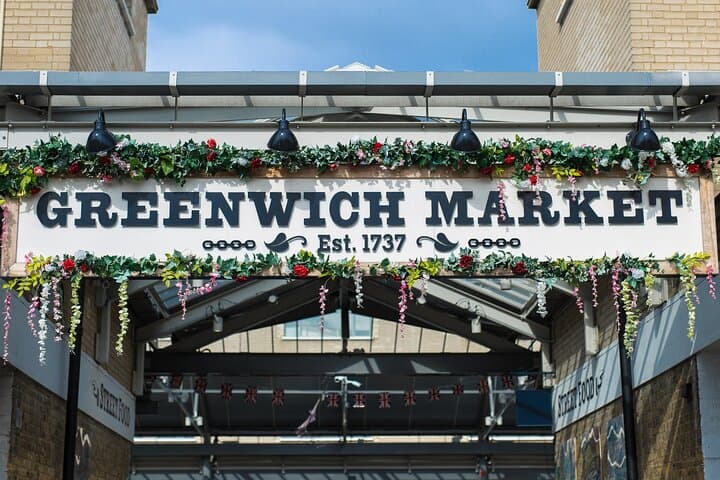 Explore Greenwich: Private London Full-Day Tour in a Black Cab