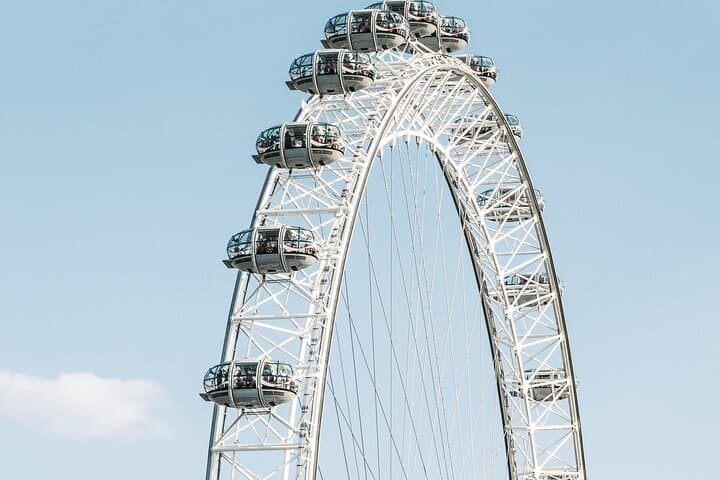 Eye