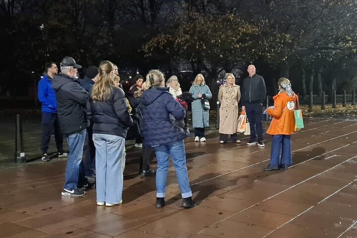 Private Glasgow Dark Side Walking Tour