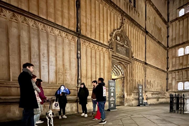 Haunted Oxford Tour - by Uncomfortable Oxford™