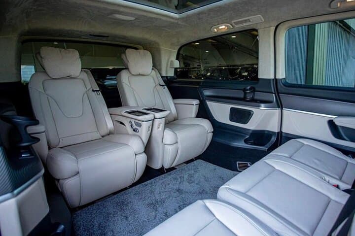 Private Chauffeured Tour to Windsor Castle from London