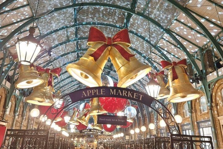 Christmas Lights Guided Walking Tour