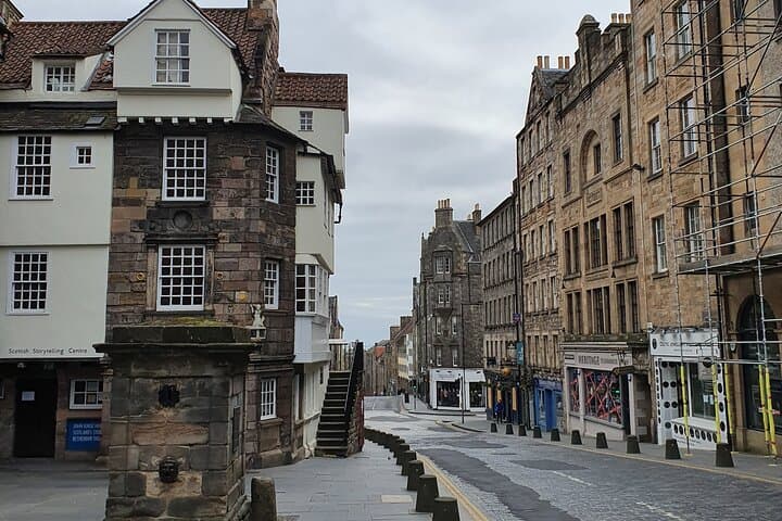 Full Day Private Tour of Edinburgh Including Edinburgh Castle