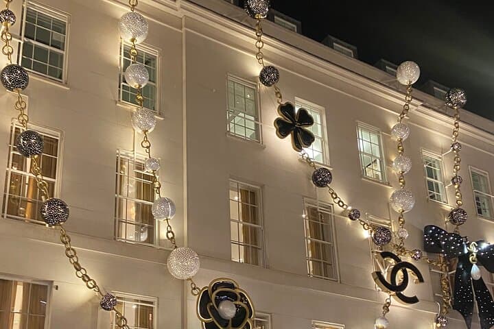 London Christmas Lights Walking Tour
