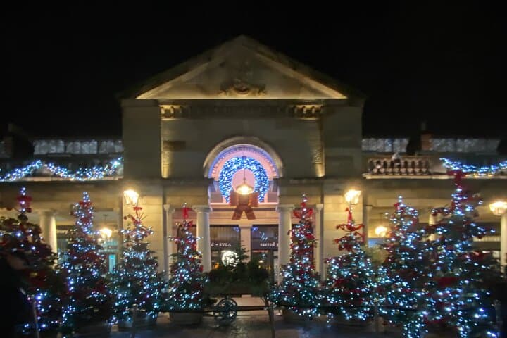 London Christmas Lights Walking Tour