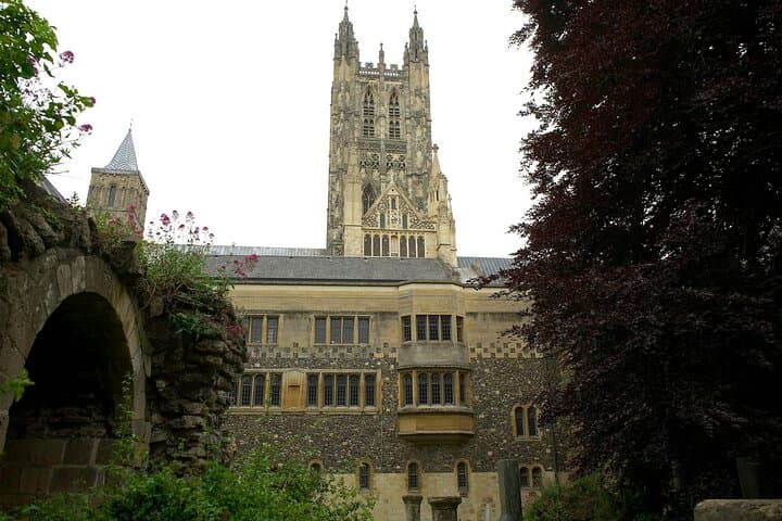 Murder and Miracles Self Guided Tour of Canterbury City