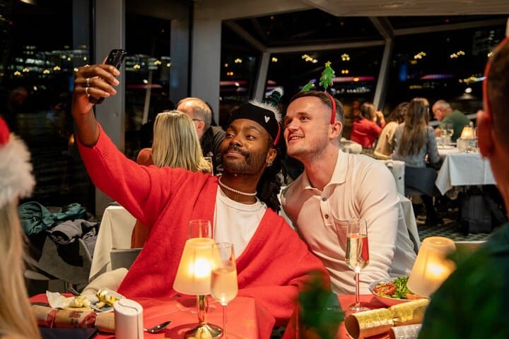 London Thames Christmas Party Dinner Cruise