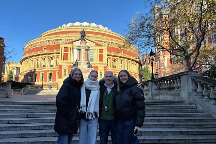 Highlights of London Private Guided Taxi Tour