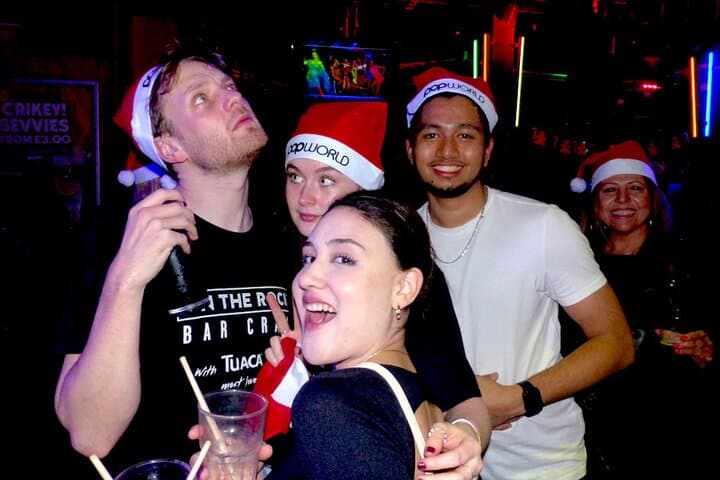 Edinburgh Christmas Bar Crawl