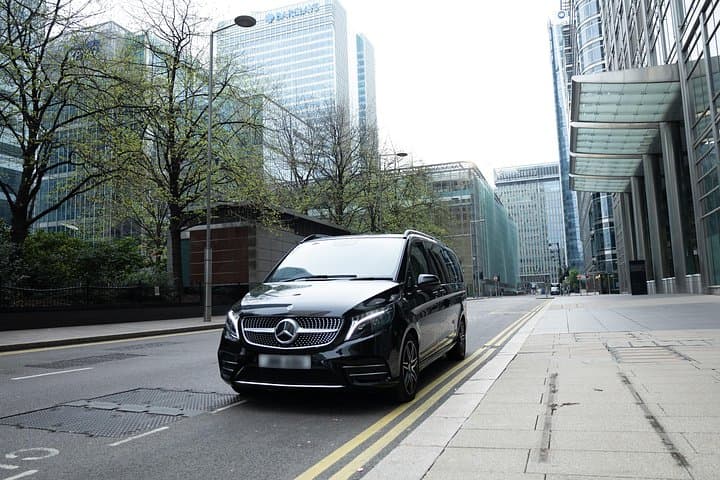 Central London Luxury Senzati Jet Class for a Day
