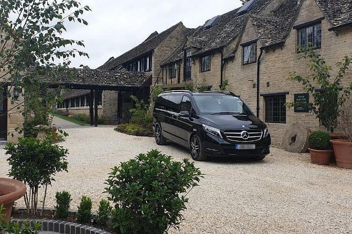 Central London Luxury Senzati Jet Class for a Day