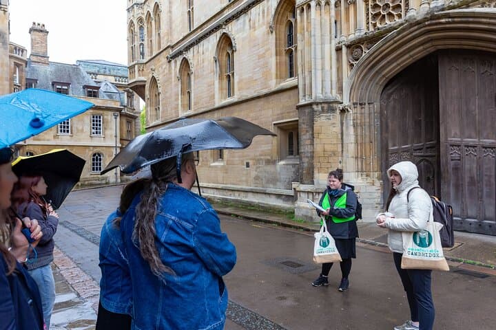 Cambridge and Colonialism Tour - by Uncomfortable Cambridge™