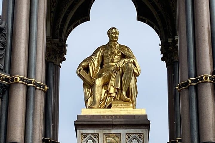 Kensington Gardens Self-Guided Tour for Kids and Families