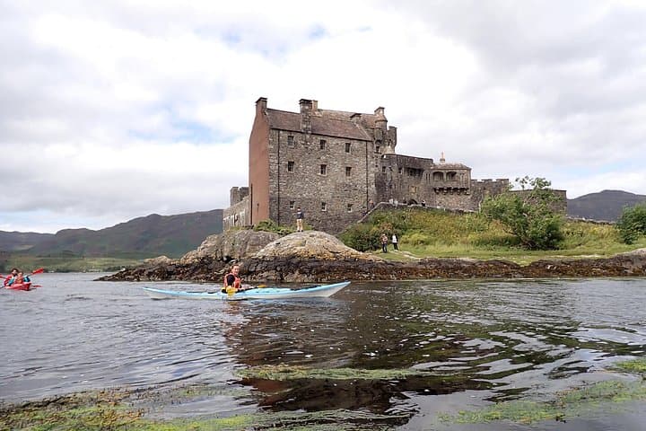 Guide leading your kayaking adventure