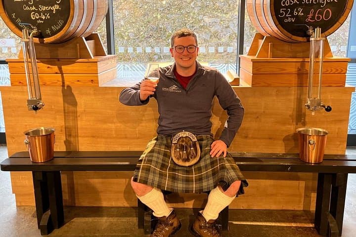Loch Ness Cruise, Walk, Whisky, and Glencoe Tour - Edinburgh