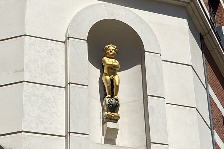 Medieval London Self-Guided Tour for Kids and Families in English