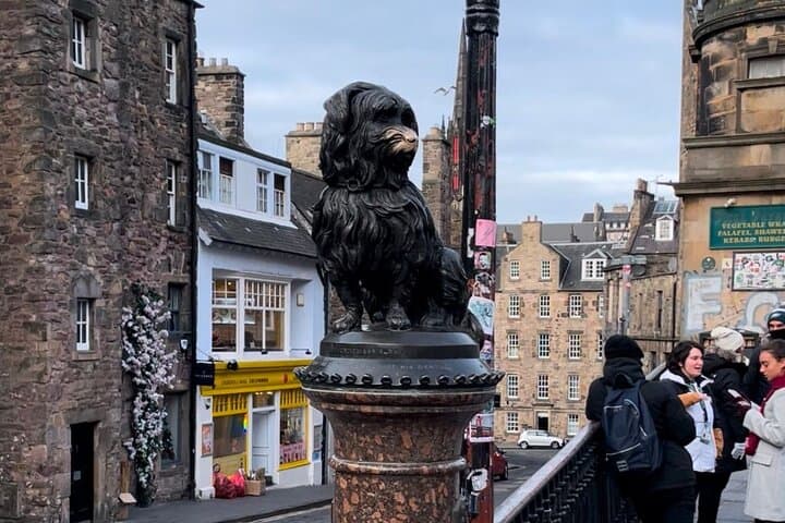 Women Hidden in Plain Sight: A Self-Guided Tour of Edinburgh