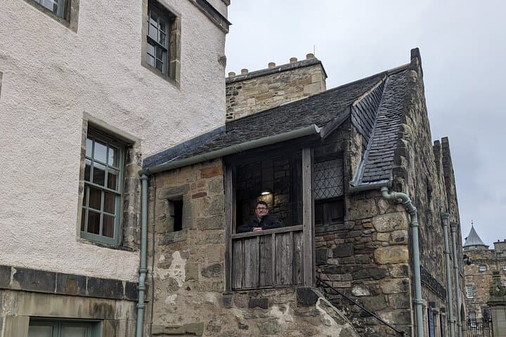 Private Walking Tour: Edinburgh Canongate and Royal Mile