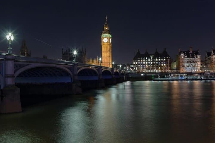 London Bridges at Night Private Illuminated Tour