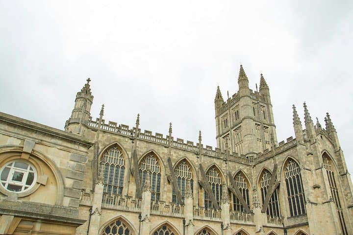 Romans, Royals and Regency Bath Self Guided Tour with App