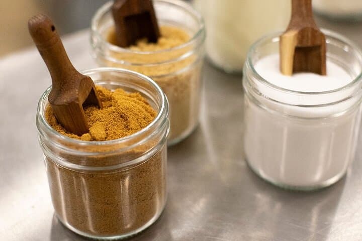 Design your chocolate with your choice of sugars.