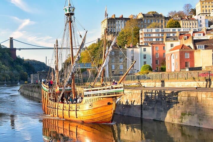 Bristol by Rail Tour from London with Bristol Ferry Tour