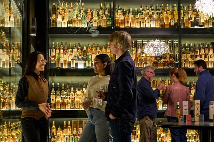 From London: Scotch Whisky Experience Day Tour in Edinburgh