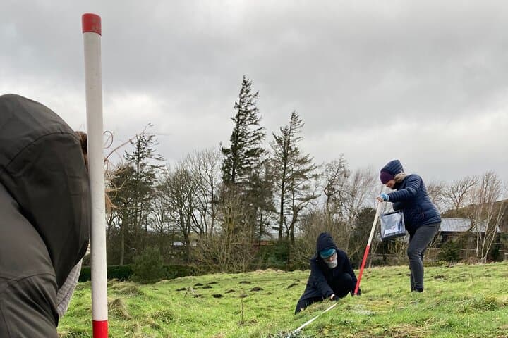 Learning how to record an archaeological site