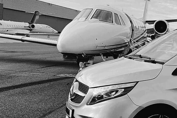 Private Chauffeur London City Airport to/from any London Hotels
