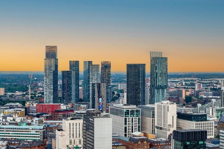 Transfer To or From London Heathrow Airport to Manchester-One way
