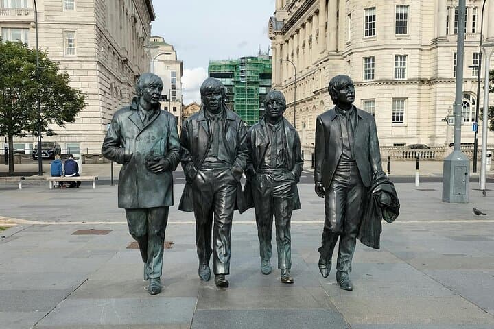 Transfer To or From London Heathrow Airport to Liverpool