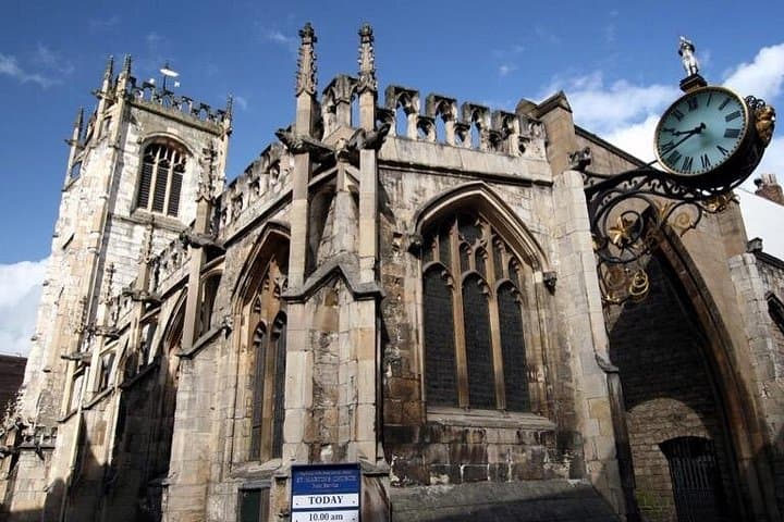 York Self-Guided City Walking Tour & Scavenger Hunt