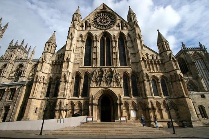 York Self-Guided City Walking Tour & Scavenger Hunt
