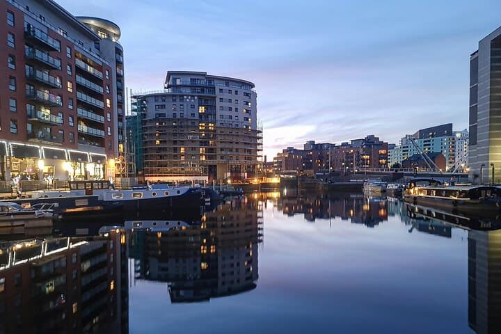 Transfer To or From London Heathrow Airport to Leeds - One Way