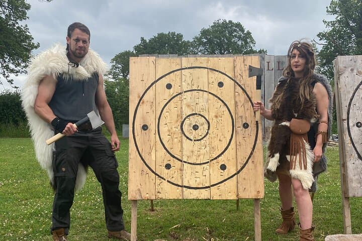 1 hour Axe Throwing Activity in Hereford